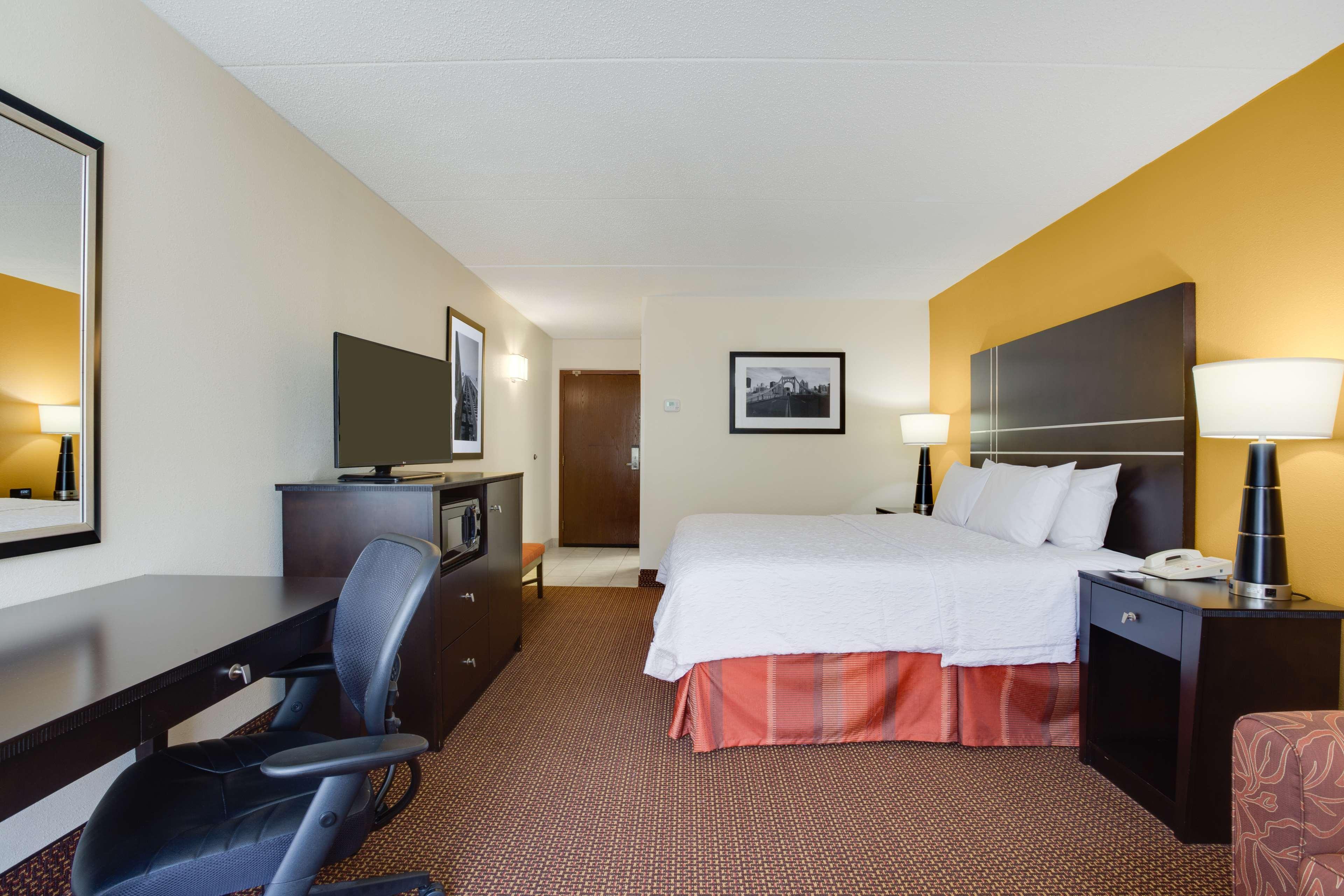 Hampton Inn Pittsburgh/West Mifflin Eksteriør bilde
